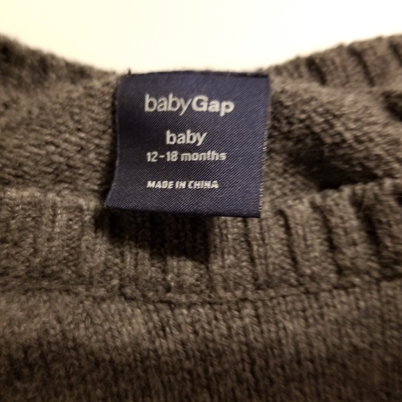 2012 vguc Gap 12-18 months sweater romper - Picture 8 of 15